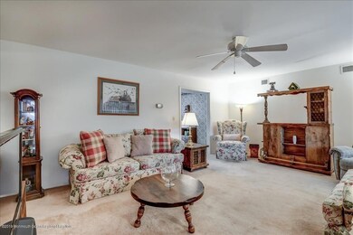 06-Living_Room(1)