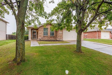1014 Lowndes Ln, Wylie, TX 75098 - photo 2