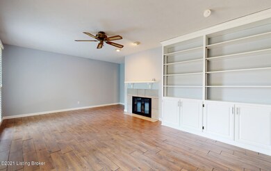 5327-Brookswood-Rd-20211001_004