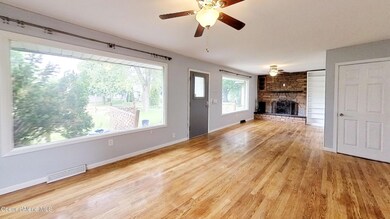 4210-N-Stevens-St-Unfurnished