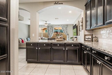 06-4139 E Toledo -25