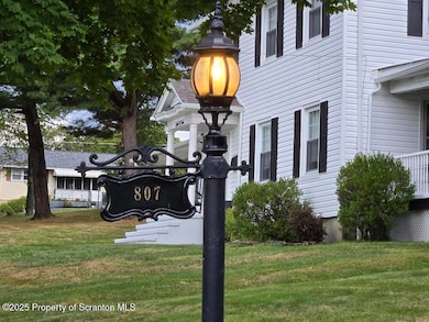 20250904_182459_resized