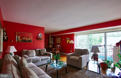 7617 Fontainebleau Dr unit 2138, New Carrollton, MD 20784 - photo 4