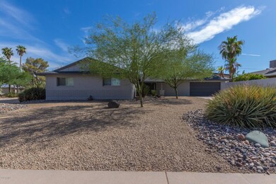 2709 E Turquoise Dr, Phoenix, AZ 85028 - photo 2