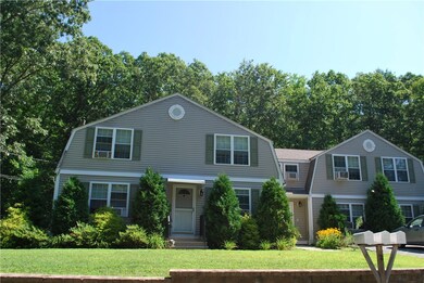 52 Lincoln St, Smithfield, RI 02917 - photo 2