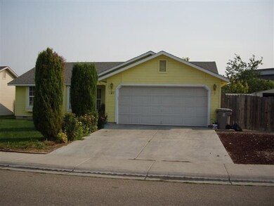125 School Ave, Nampa, ID 83686 - photo 2