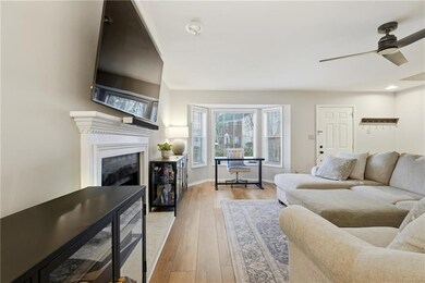 645 Anderson Walk, Marietta, GA 30062 - photo 6