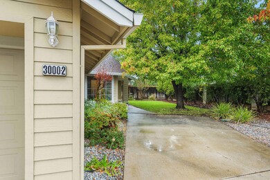 004_redding_duplex_real_estate