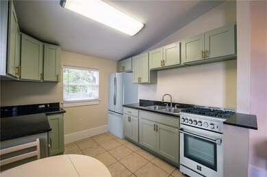 Kitchen 3