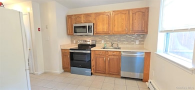 1335 Union Ave unit B, Newburgh, NY 12550 - photo 3