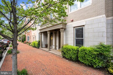 2306 Main Line Blvd, Alexandria, VA 22301 - photo 3