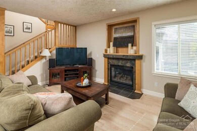 2298 NW Meadow Ct, Bend, OR 97701 - photo 7