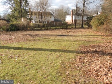 2704 E Landsdowne Dr, Wilmington, DE 19810 - photo 4