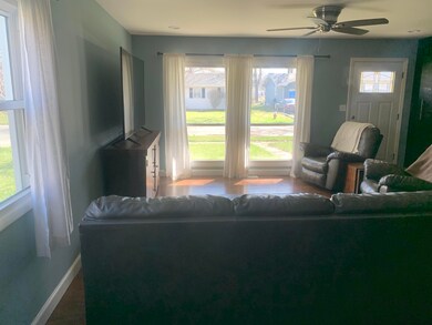 LIVING ROOM WITH FURNITURE