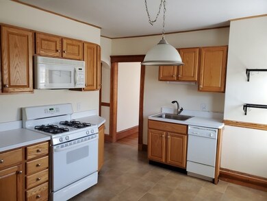 11 Kittredge St unit 3, Roslindale, MA 02131 - photo 4