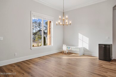 261 Kingswood