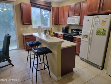 2398 Sunset Bluff Dr, Jacksonville, FL 32216 - photo 5