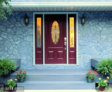 4281 Sands Rd, Harwood, MD 20776 - photo 2