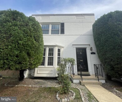 8407 Willow Forge Rd, Springfield, VA 22152 - photo 2