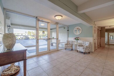 Admiralty Club unit 406, Port Orange, FL 32127 - photo 3