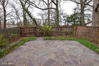 6415 Seven Oaks Dr, Falls Church, VA 22042 - photo 4