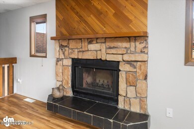 05-Living Room_IMG_3181