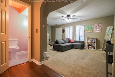 302 Maplewood Ln, Nitro, WV 25143 - photo 5