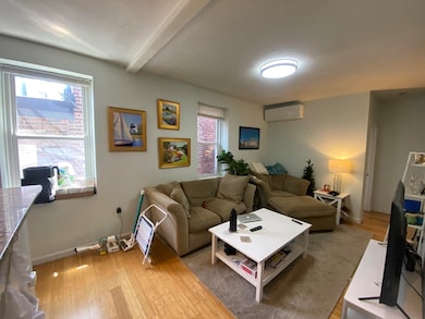 35 N Margin St unit 7, Boston, MA 02113 - photo 2