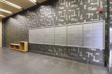 4-web-or-mls-311 E Erie St Unit 224, Mil