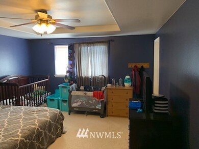 unlisted-address, Everett, WA 98204 - photo 7