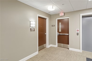 55 E College St unit 212, Oberlin, OH 44074 - photo 5