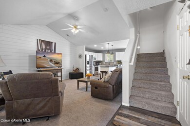 5-web-or-mls-3325-w-thorndale-loop
