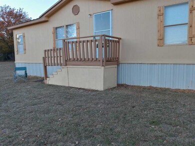 130 Kailyn Ln, Weatherford, TX 76085 - photo 2