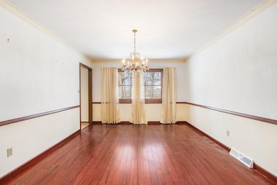 2091 Hidden Valley Dr, Crown Point, IN 46307 - photo 5