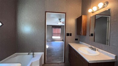 143 Gary Ct, Decatur, TX 76234 - photo 7