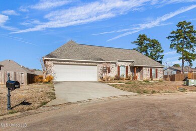 2-web-or-mls-303 Creek Court-1