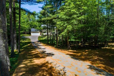 38 Friar Tuck Way, Wolfeboro, NH 03894 - photo 2