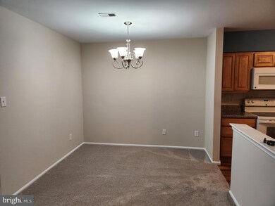 118 B W Blue Bell Ln, Mount Laurel, NJ 08054 - photo 4