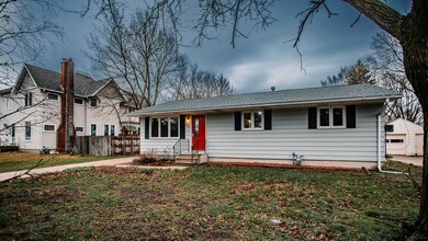 1605 4th St SW, Austin, MN 55912 - photo 4