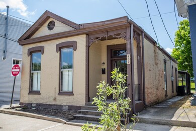 409 W Broadway St, Frankfort, KY 40601 - photo 2