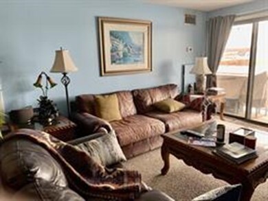 The Lakeshore Condominiums unit 224, Worcester, MA 01604 - photo 6