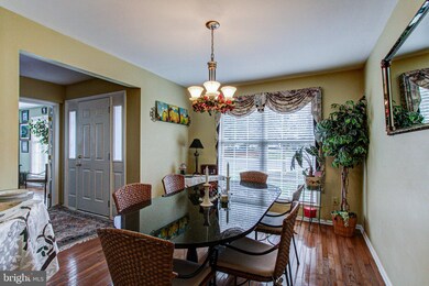 215 Victoria Ct unit 164, Doylestown, PA 18901 - photo 5