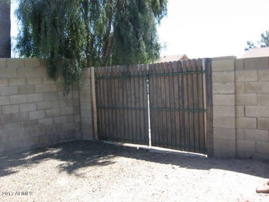 JANICE WAY  rv gate