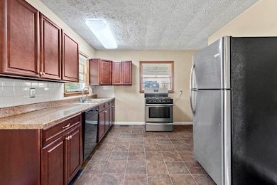 2422 Carroll St, Ashland, KY 41102 - photo 5