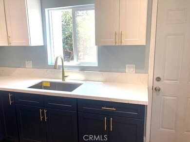 1618 E Sandison St, Wilmington, CA 90744 - photo 5