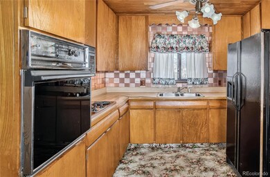 10424 Carmela Ln, Northglenn, CO 80234 - photo 7