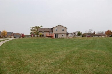 9497 Shelby Ln, Crown Point, IN 46307 - photo 2
