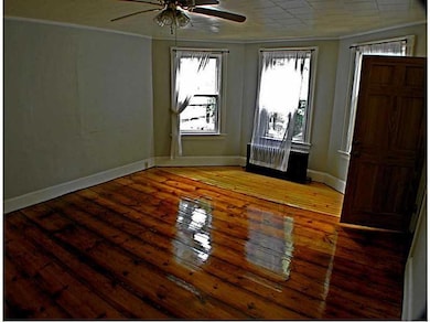 100 Arnold St unit 2, Providence, RI 02906 - photo 2