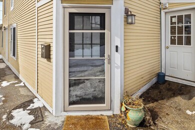 26 Bright St unit C, Burlington, VT 05401 - photo 4