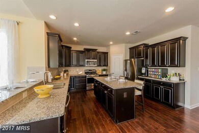 11297 Sierra Ln, White Plains, MD 20695 - photo 4